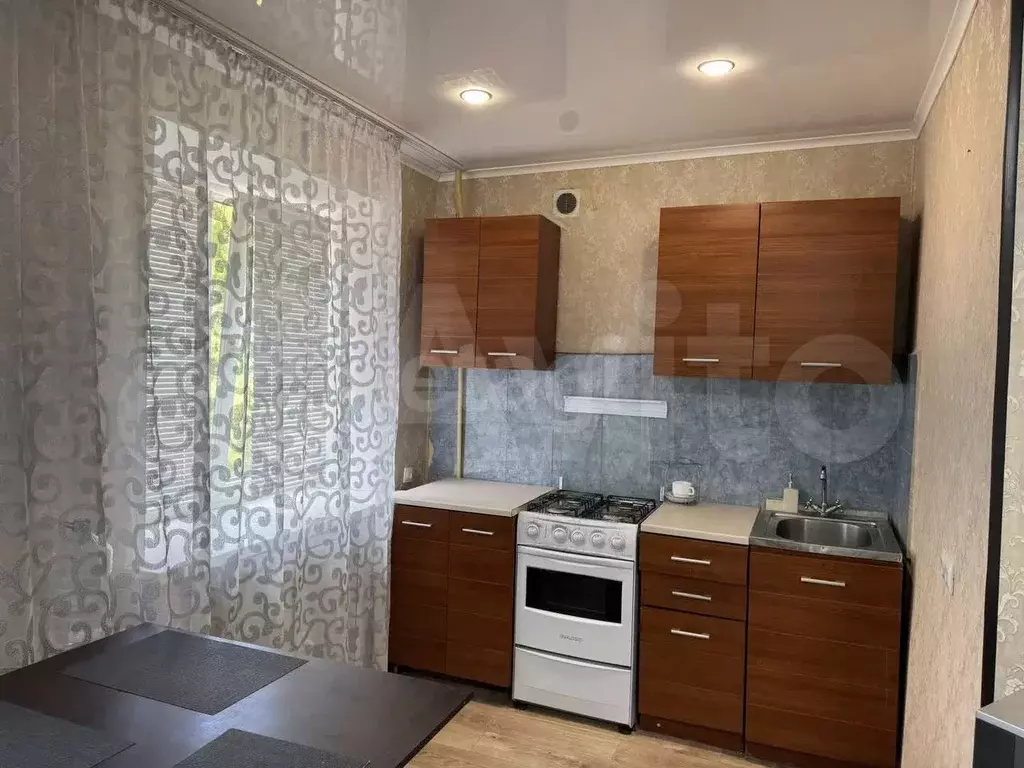 3-к. квартира, 40,6 м, 2/9 эт. - Фото 1