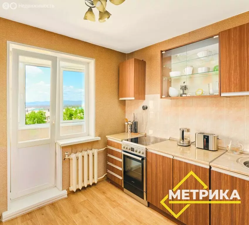 2-комнатная квартира: Артём, улица Кирова, 78 (52.5 м) - Фото 1