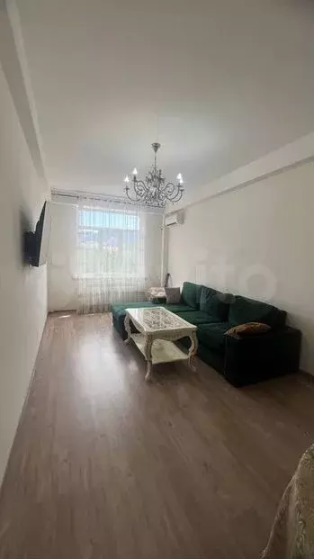 2-к. квартира, 70м, 2/6эт. - Фото 1