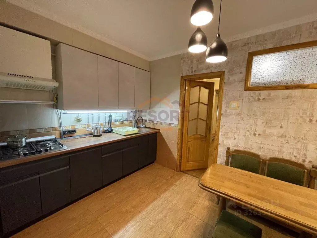 3-к кв. Крым, Ялта ул. Чернова, 24 (76.0 м) - Фото 1