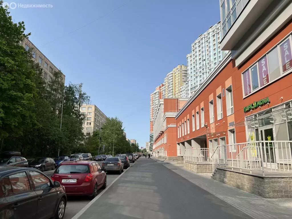 3-комнатная квартира: Санкт-Петербург, улица Кустодиева, 7к1 (101.8 м) - Фото 1