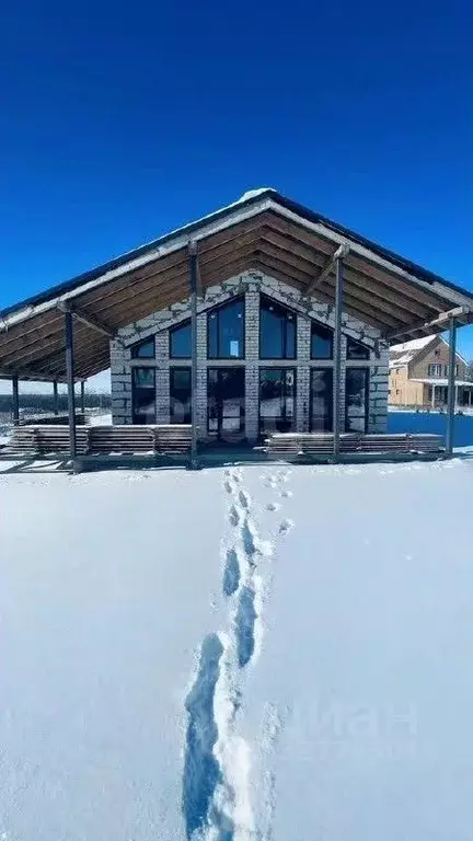 Дом в Воронежская область, Лискинский район, Петропавловское с/пос, с. ... - Фото 1