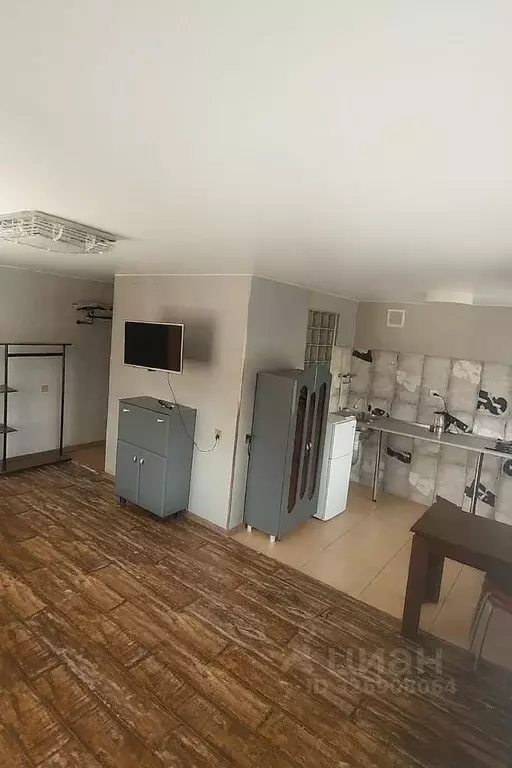 Студия Хабаровский край, Хабаровск Ленинградская ул., 32 (32.0 м) - Фото 2