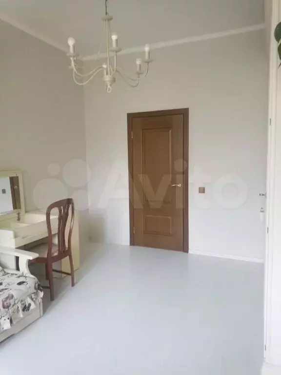 Комната 16,5 м в 3-к., 4/5 эт. - Фото 1