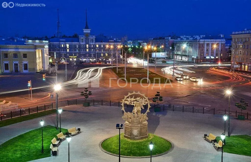 2-комнатная квартира: Барнаул, проспект Ленина, 99 (40 м) - Фото 1