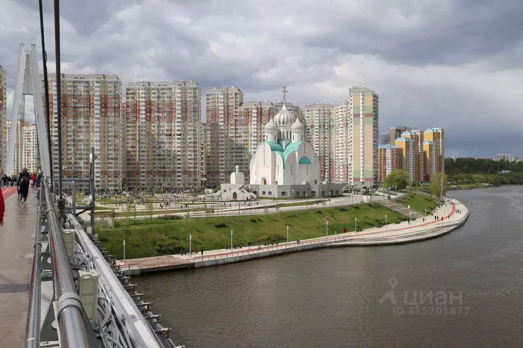 1-к кв. Московская область, Красногорск ул. Спасская, 8 (43.0 м) - Фото 0