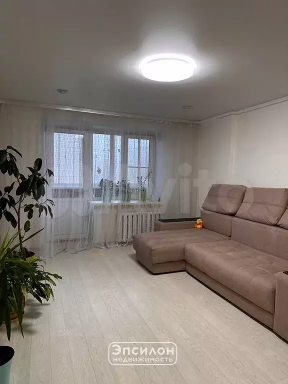 3-к. квартира, 61 м, 3/9 эт. - Фото 1
