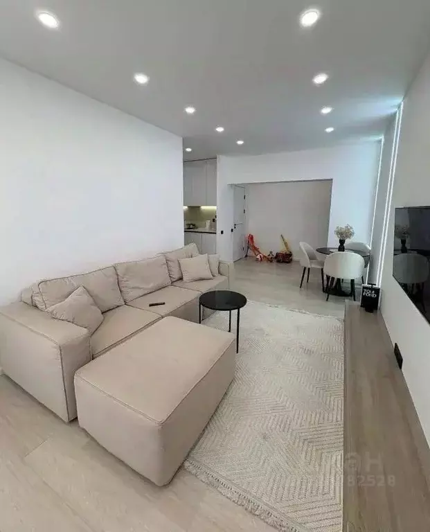 2-к кв. Татарстан, Казань ул. Батыршина, 33 (55.0 м) - Фото 1