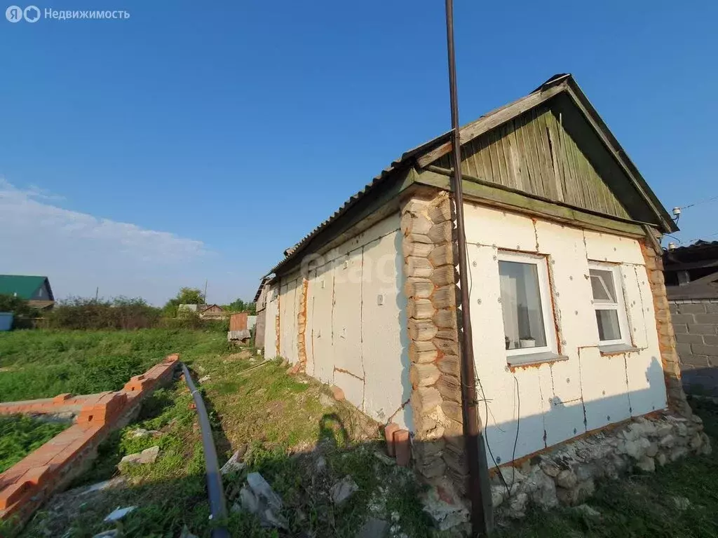 Дом в село Еманжелинка, улица Уварова, 75 (29.2 м) - Фото 1