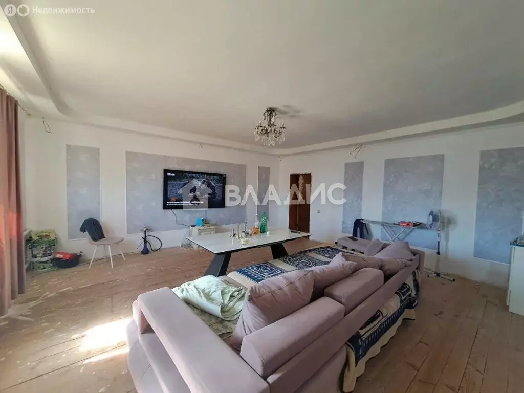 Дом в Белебей, улица 60 лет СССР, 44 (174.6 м) - Фото 1
