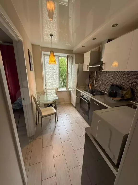 2-к. квартира, 38 м, 4/9 эт. - Фото 1