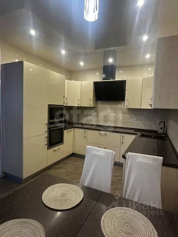 2-к кв. Калужская область, Калуга ул. Кибальчича, 30 (59.5 м) - Фото 1