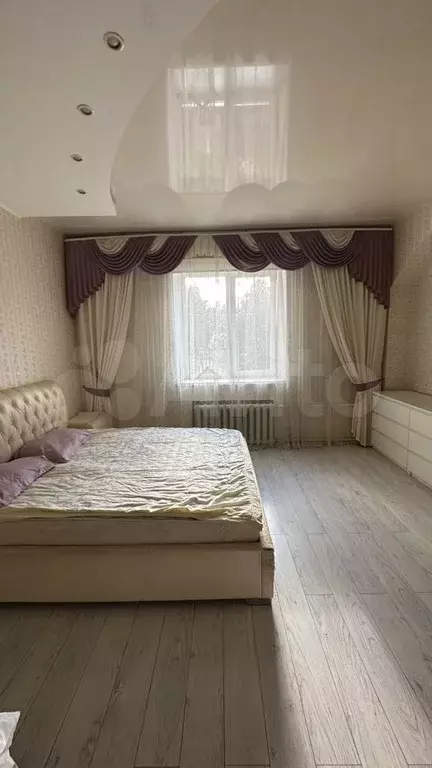 3-к. квартира, 85 м, 3/3 эт. - Фото 0