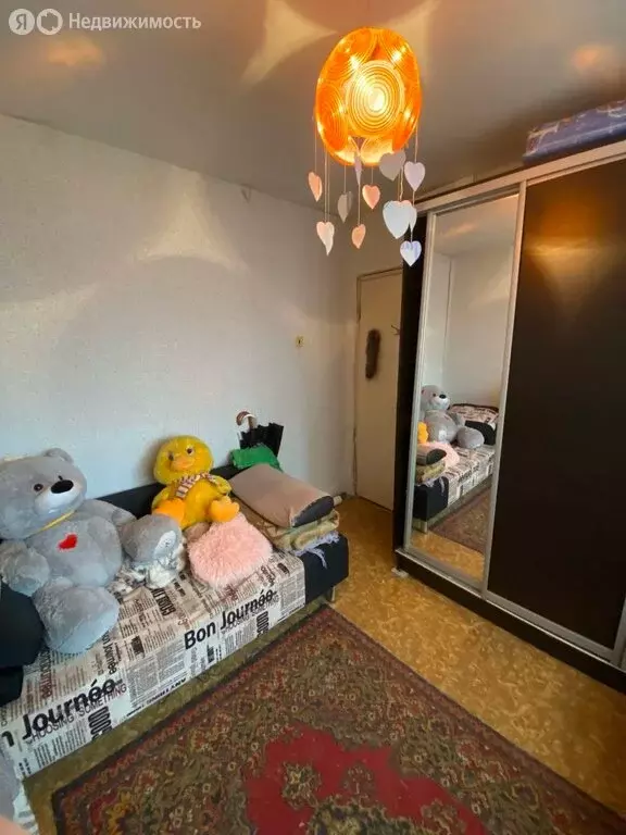 3-комнатная квартира: Дзержинск, улица Петрищева, 12Б (49.8 м) - Фото 1