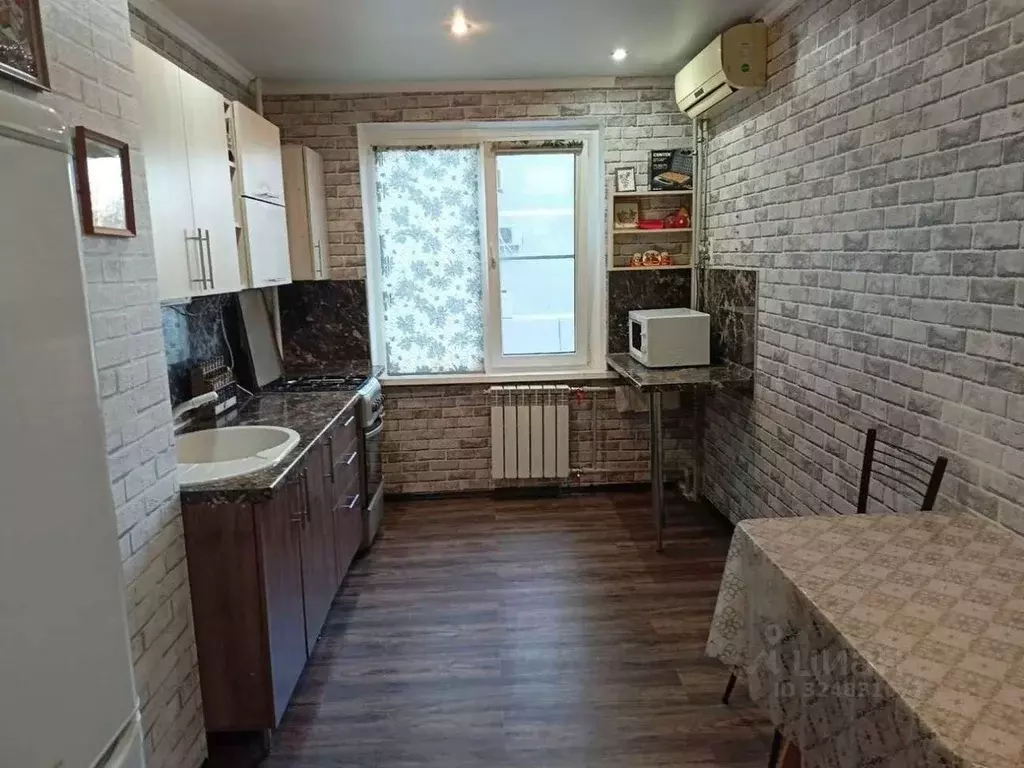 3-к кв. Краснодарский край, Краснодар ул. Имени Игнатова, 67 (67.5 м) - Фото 1