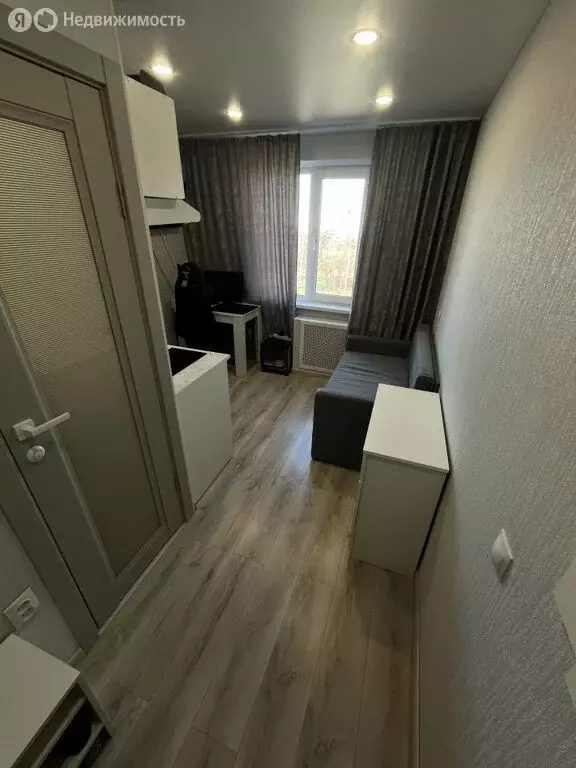 Квартира-студия: Екатеринбург, улица Академика Бардина, 46 (11 м) - Фото 1