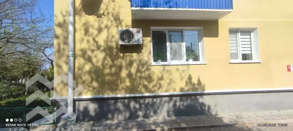 2-к кв. Крым, Черноморское пгт ул. Кирова, 77 (44.0 м) - Фото 0