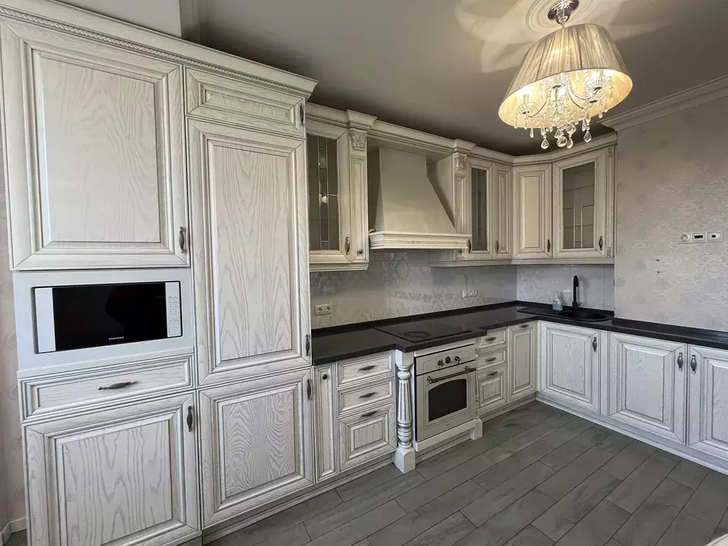 Продаётся 2-к квартира, 70 м - Фото 1