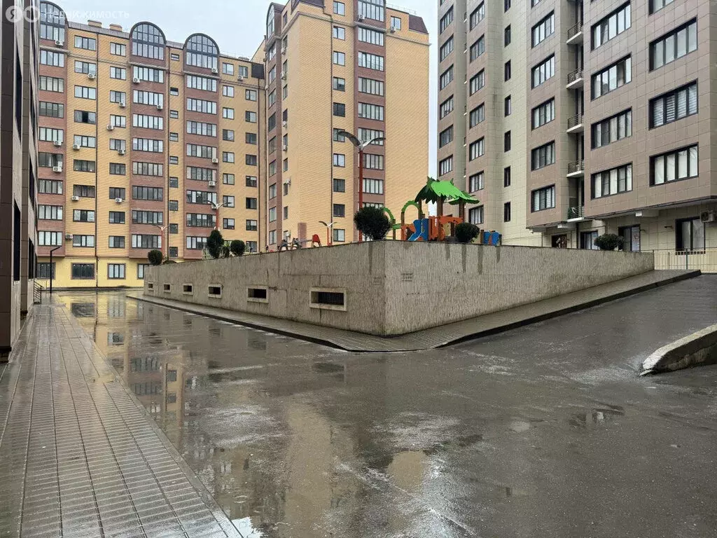 3-комнатная квартира: Дербент, улица Сальмана, 100Б (126.3 м) - Фото 0