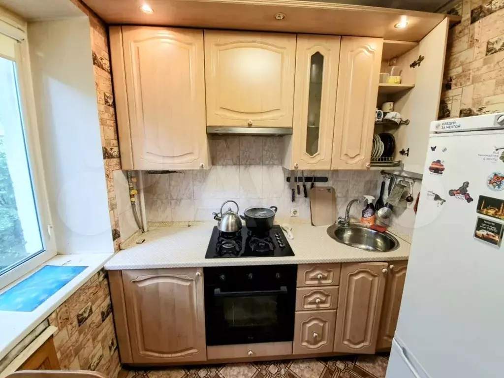 3-к. квартира, 62 м, 4/5 эт. - Фото 0
