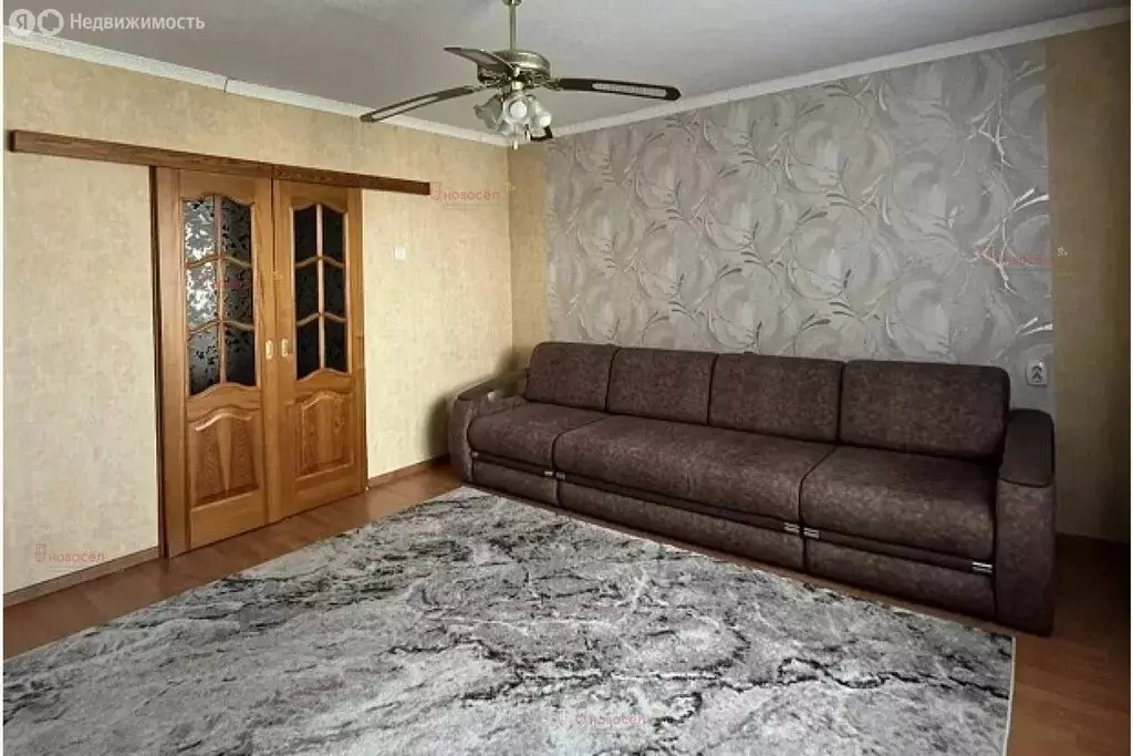 3-комнатная квартира: Первоуральск, улица Талица, 5 (71 м) - Фото 2