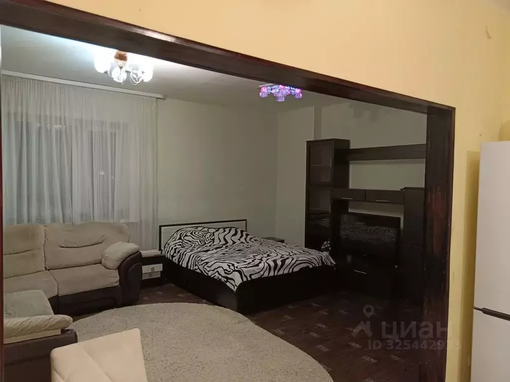 2-к кв. Ямало-Ненецкий АО, Губкинский 12-й мкр, 36 (62.0 м) - Фото 2