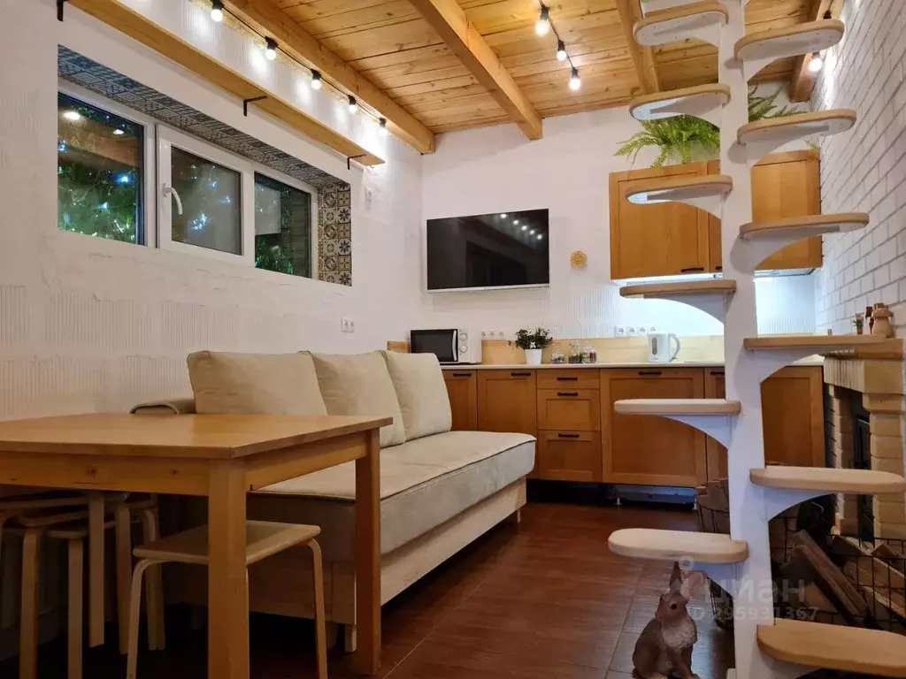 Дом в Воронежская область, Воронеж ул. Оскольская (50 м) - Фото 1