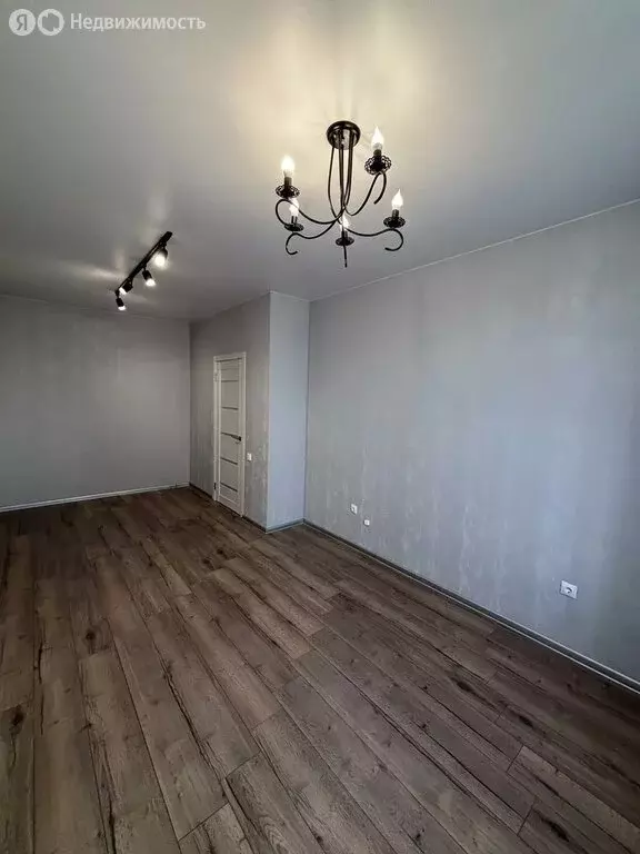 1-комнатная квартира: Краснодар, улица Лётчика Позднякова, 2к15 (37.3 ... - Фото 2