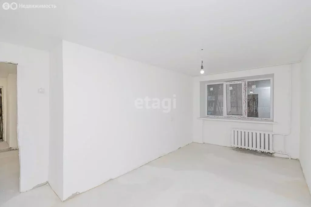 3-комнатная квартира: Тюмень, проезд Геологоразведчиков, 38 (58.1 м) - Фото 1