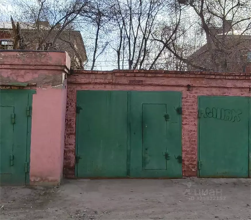 Гараж в Омская область, Омск ул. Петра Ильичева, 6 (16 м) - Фото 1