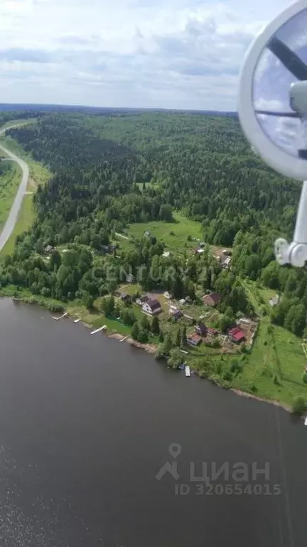 Дом в Пермский край, Добрянский муниципальный округ, пос. ... - Фото 1