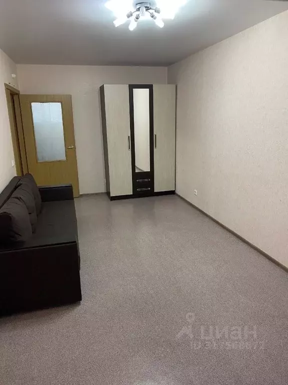 Студия Волгоградская область, Волгоград ул. Ивановского, 4 (39.1 м) - Фото 1