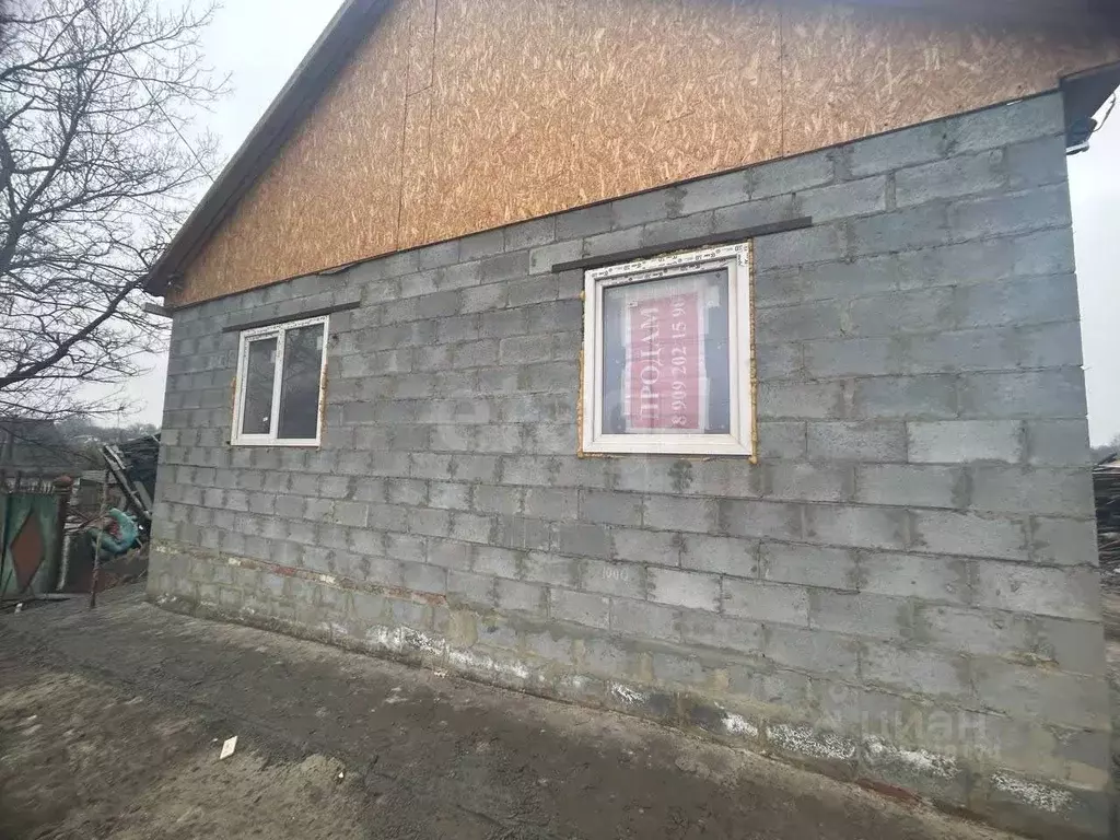 Дом в Белгородская область, Яковлевский муниципальный округ, Яковлево ... - Фото 1