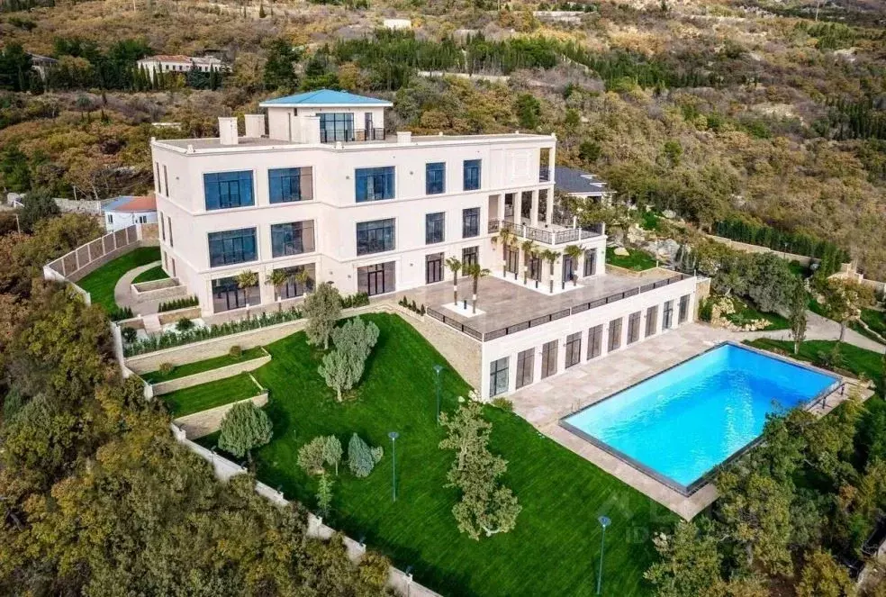 Дом в Крым, Ялта муниципальный округ, Форос пгт  (3271 м) - Фото 1