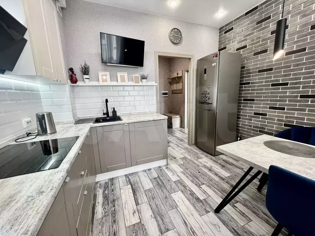 1-к. квартира, 40 м, 14/16 эт. - Фото 1