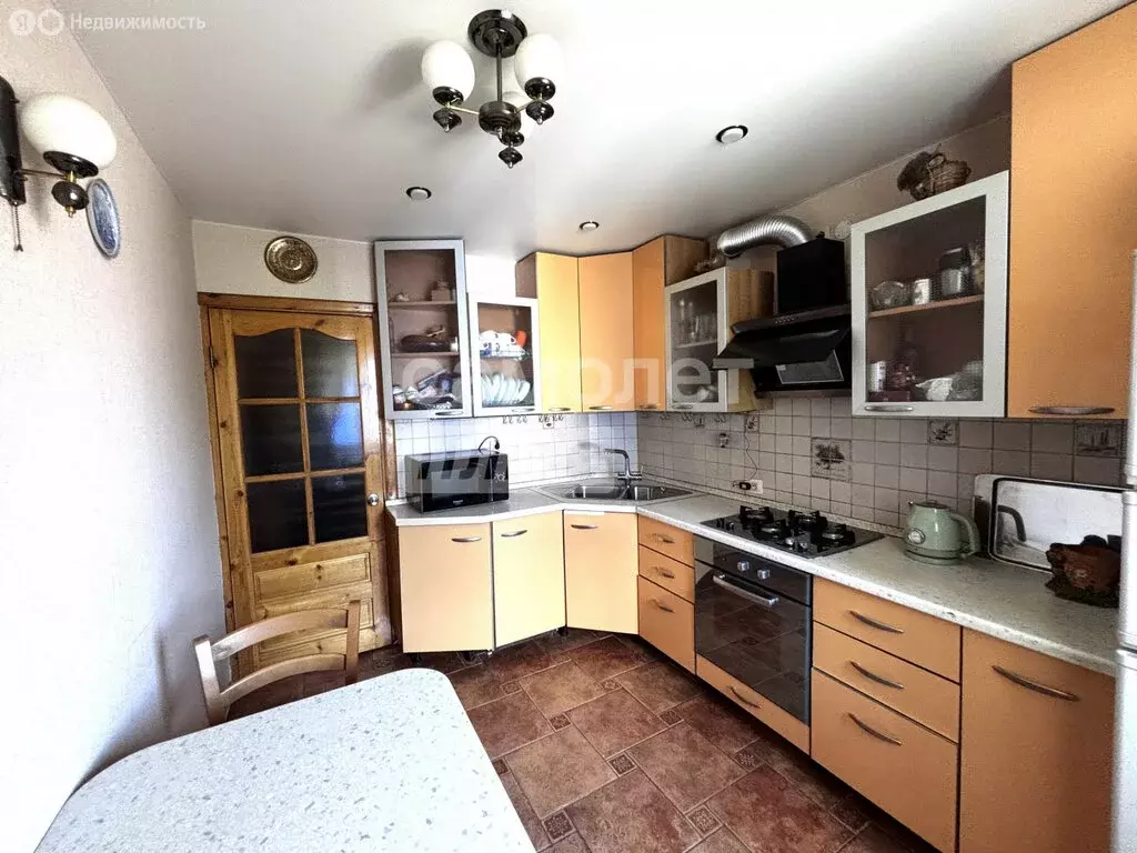 4-комнатная квартира: Сыктывкар, Тентюковская улица, 124 (82.4 м) - Фото 1