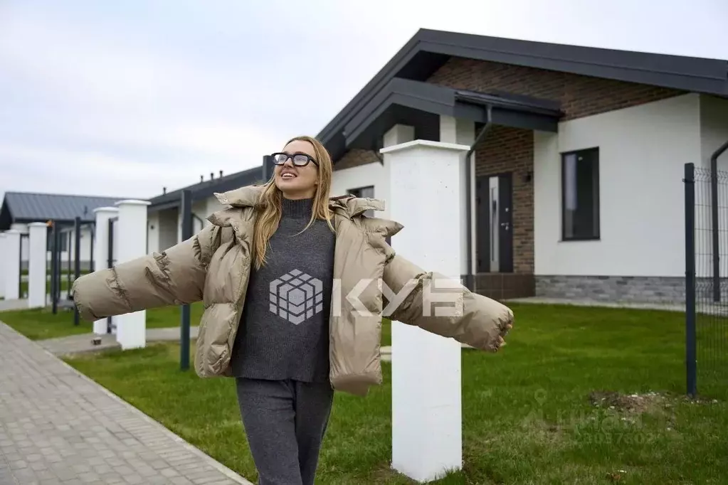 Дом в Калининградская область, Гурьевский муниципальный округ, пос. ... - Фото 2