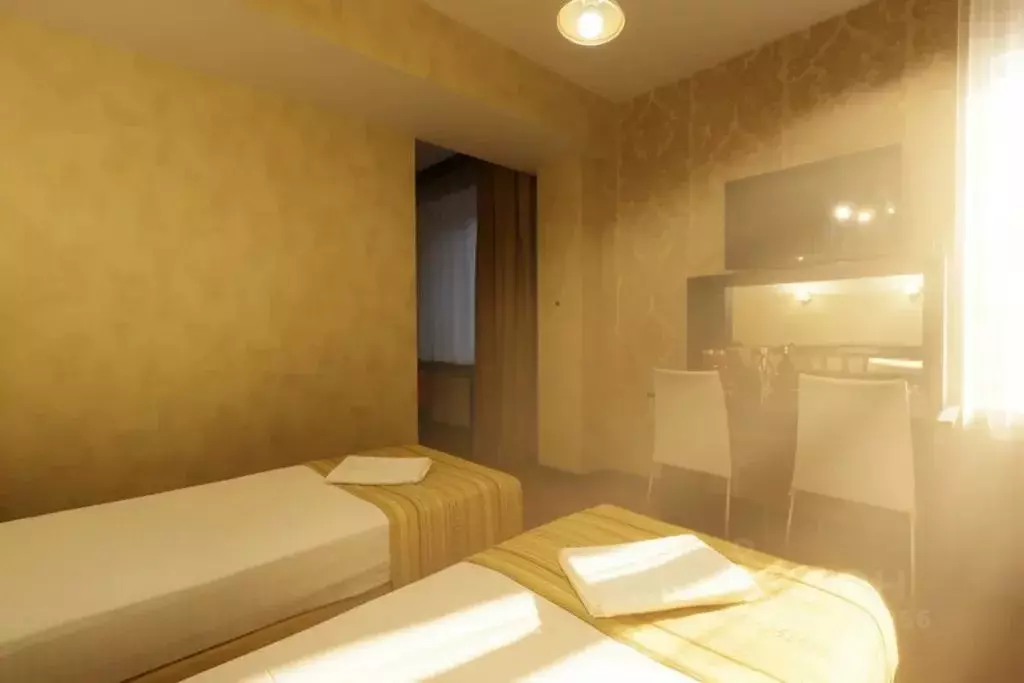 Комната Красноярский край, Красноярск просп. Мира, 122б - Фото 2