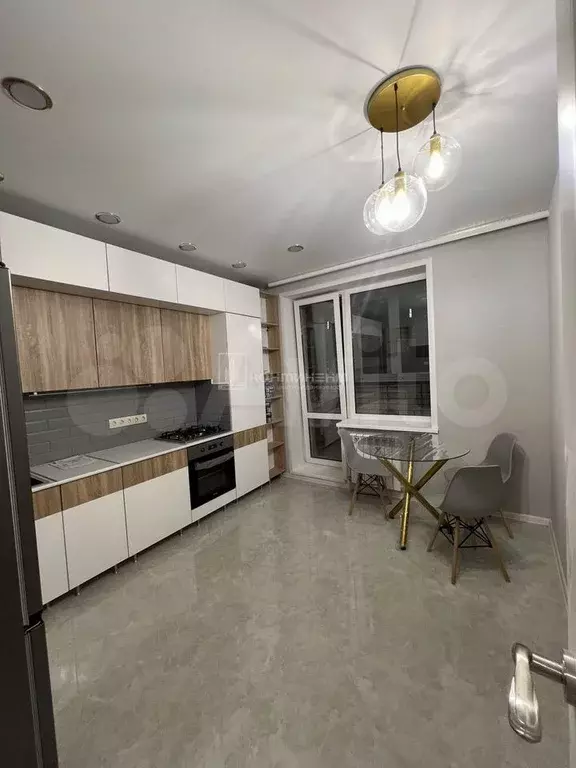 1-к. квартира, 40 м, 4/5 эт. - Фото 1