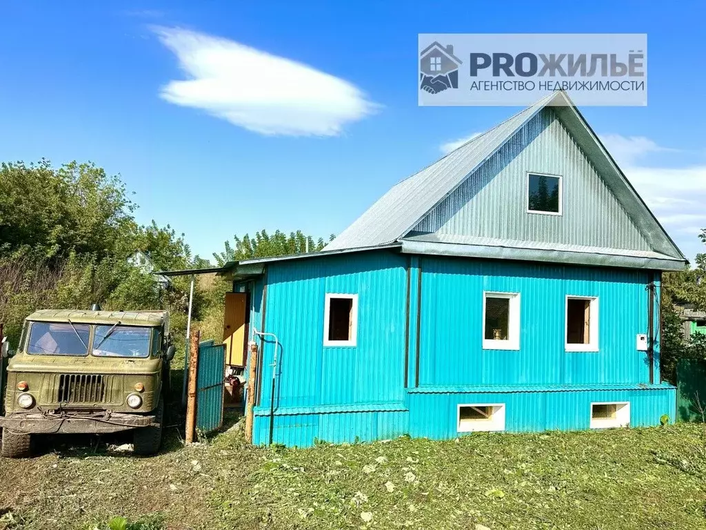 Дом в Башкортостан, Белебеевский район, Усень-Ивановский сельсовет, с. ... - Фото 1