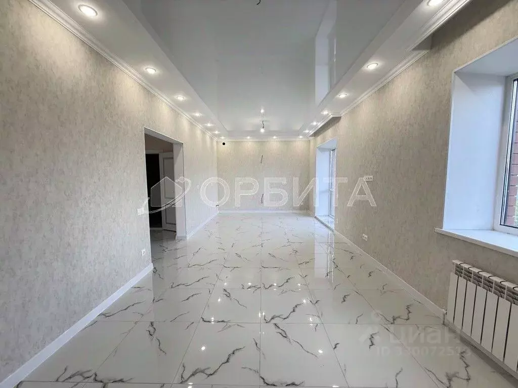 Дом в Тюменская область, Тюмень ул. Аромашевская, 8 (161 м) - Фото 1