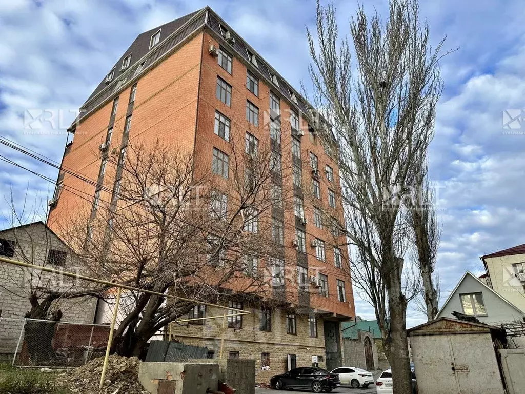2-к кв. Дагестан, Махачкала ул. Абдуллы Гаджиева, 95 (75.0 м) - Фото 1