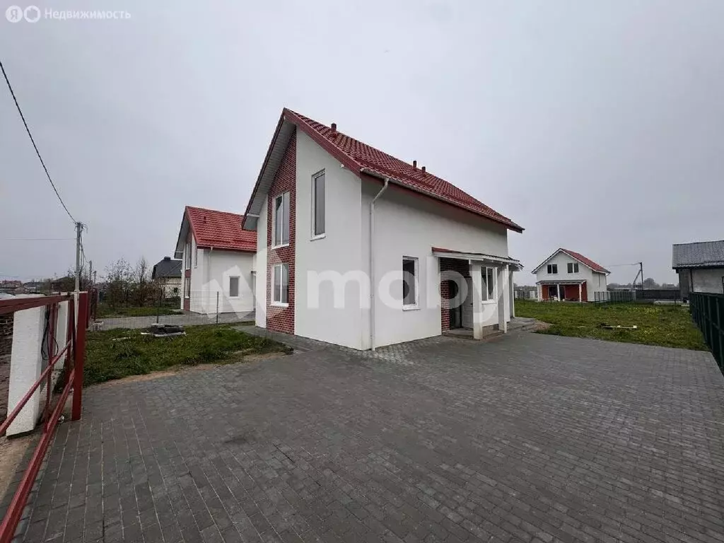 Дом в Калининградская область, Гурьевский муниципальный округ, посёлок ... - Фото 1