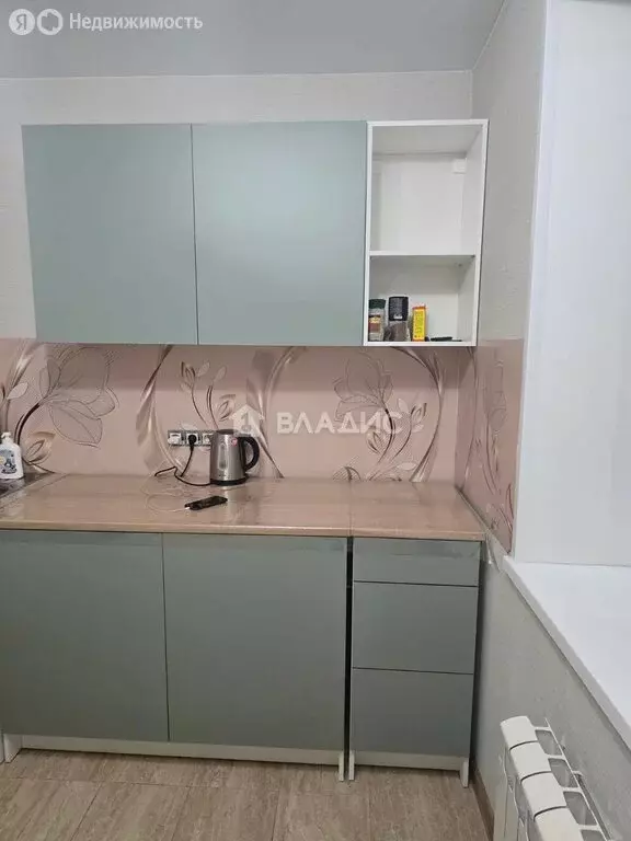 1-комнатная квартира: посёлок городского типа Андреевка, ... - Фото 0