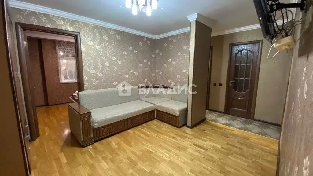 3-к кв. Белгородская область, Белгород ул. Князя Трубецкого, 52 (66.3 ... - Фото 2