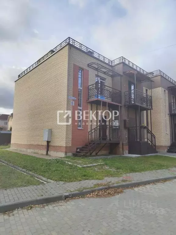 Коттедж в Костромская область, Кострома Пантусово мкр, наб. ... - Фото 1