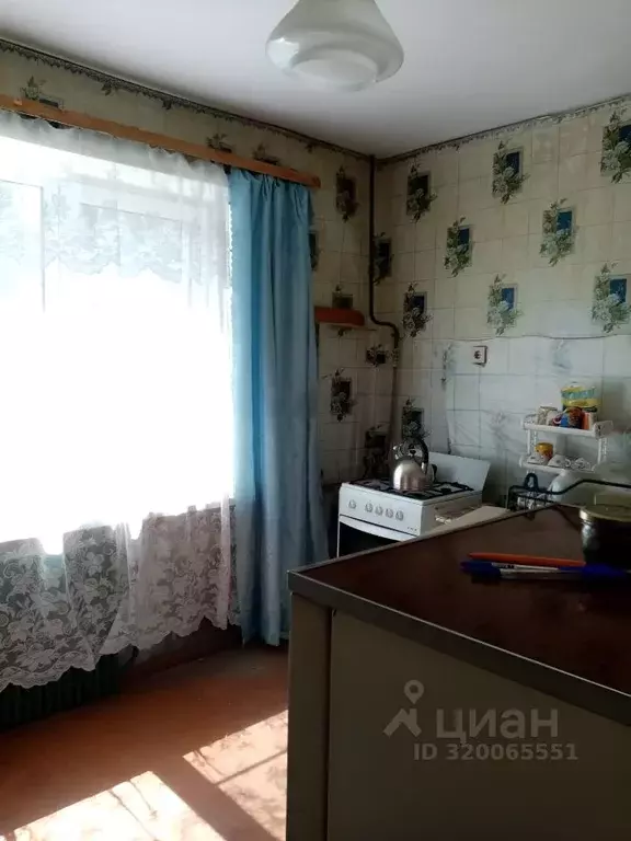 1-к кв. Новгородская область, Парфино пгт пер. Партизанский (37.0 м) - Фото 0