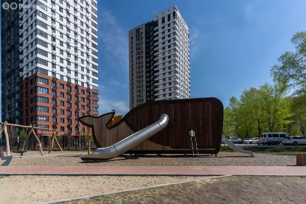 1-комнатная квартира: Тюмень, Новгородская улица, 1 (27 м) - Фото 2