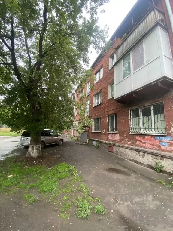 Комната Омская область, Омск Учебная ул., 193 (12.7 м) - Фото 2