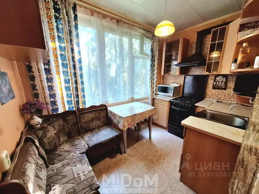 3-к кв. Санкт-Петербург ул. Ольги Форш, 3 (55.1 м) - Фото 0